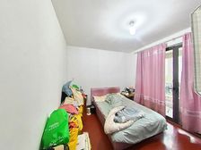 璟庭洋房 简装中间楼层 电梯刷卡入户 有附送面积