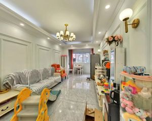 泰康东路52号 3室2厅 南