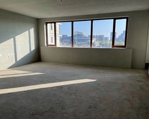 南北通透 四室 楼层观湖 商品住宅 次新小区 近一周新上房源