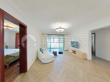 丽都三期四开间朝南,厅南北通,户型正气,有产权车位