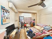 潍坊三村 1室1厅1卫 精装修 200万元