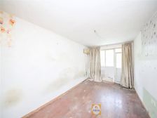 谢家宅小区 2室1厅1卫 毛坯 306万元