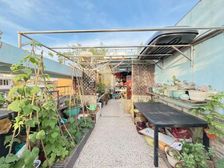 电梯顶楼大复式 带100平大露台 四房 满足三代同堂