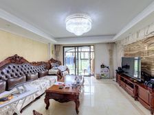 凤凰景苑 4室2厅 180.66平