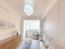 豪华装修,西边套,户型方正,徐汇内环内,电梯中高区,采光极好