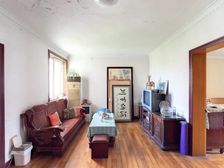 鹤北新村二街坊 2室1厅 81.99平