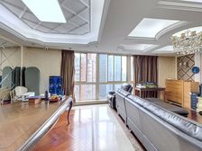 国际明佳城 4室2厅 194.54平