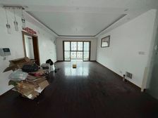 (阳光板块电梯3房2卫)(飞机户型大三房)(价格可谈看房随)