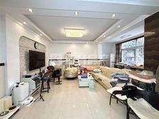 复试两层 带小花园实际使用面积200多 育秀实验配套成熟