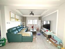 笋盘 拒绝虚贾 新装修大阁楼 普康苑 大三房两卫 近百联龙湖