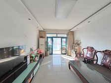 三开间朝南+采光刺眼+诚心出售+看房随时+地+铁房