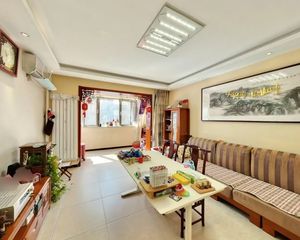 福星花园 低密洋房 二层H户型 南客厅带阳台双卫 满五 税少