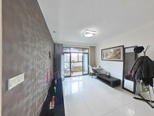 张集书包 小区中心位置,中间楼层,不靠路,南北通透,看房方便