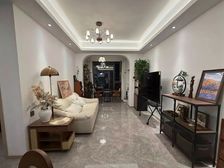 新上优质房源 南精装性价比一套