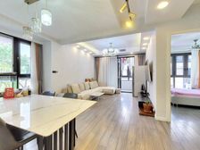 在寂静中品味,在喧闹中生活,此房深情并茂!品质小区