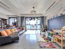 万业紫辰苑4室2厅2卫 精装修,楼层好视野好,景观房 诚售