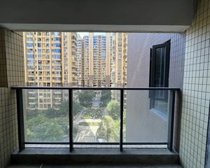 君汇家园 4栋望正园心泳池园林 关系盘有心出售