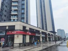 业主急需金周转 出售成熟社区底转角铺 月租金6000元