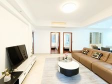 商品住宅 带电梯 近医院 交通便捷 双卫生间 精装可拎包入住