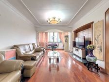 大诚花苑 3室1厅 134平