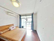 小三居 南北通透 近地铁 精装可拎包入住 交通便捷 花园位置