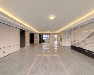 国贸蓉上 4室2厅 西南