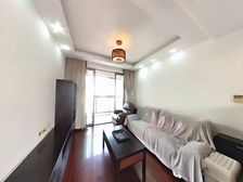 万里品质标杆!电梯高区三房 东方明珠视野 南北通 价格亮眼