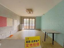 边套 边套 电梯洋房中间楼层 带车位 位置不错