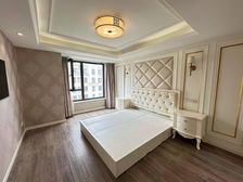 中粮小洋楼电梯房,3房采光好,南桥坚挺小区,环境好,看房方便