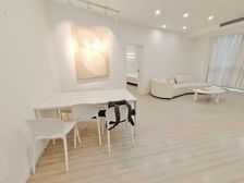 晋元!小黑森林!带产权车位!业主诚意出售!出价可谈!随时看房