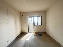 !!小区优势位置 房东现诚意出售 有意向跟我说我来谈