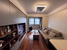 22号线地铁口,精装修大一房,拎包入住,2020年小区