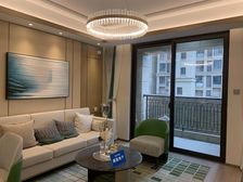 正阳铂璟湾(西区) 精装修 房东诚心卖 价钱好谈