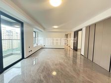 奉贤新城,新房从未入住过,开发精装四房