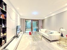 中海建国里22年次新房再开放商装修的基础上二次装修 带车位