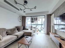 jin此一套“熊猫”房源,真正的精装修,尽显美感。