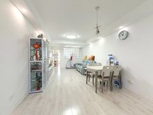 电梯次顶楼 婚房装修 南北通双阳台高得房率 带车位