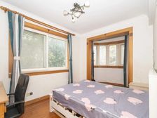 梅岭北路400弄2室2厅2卫2阳台东2/23层