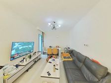 眞房眞价(一楼带院子)满5V1,中央空调带地暖,次新小区!