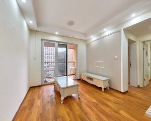 北成星中心 房子格局好,2居室带阳台朝东户型