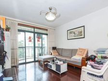 店长力推,错层南北通,小区中心位置,得房率。