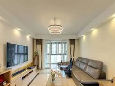 紧邻地铁,周边配套设施齐全,性价比121.68平象源丽都