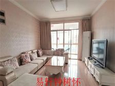 电梯高区飞机三房 楼下就是花园 送40万精装带车位 接受置换