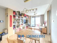 同济融创玫瑰公馆3居95.99平南朝向视野开阔采光好