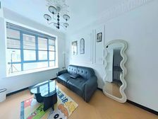 晋元电梯房,带产权车位,小区中心位。价钱可谈