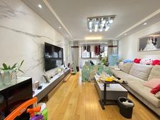 梦里水乡,准电梯房,精装大三房,满五年v一只有契税,看中可谈