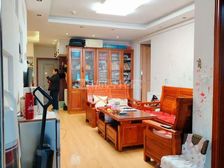 银海元隆B区带子母车位大两室带阳台