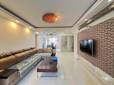 绿地南桥新苑 近医院 有电梯 出行方便 满五