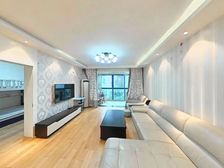 豪园二楼 飞机三房,得房率高 采光无遮挡,位置安静,看房随时