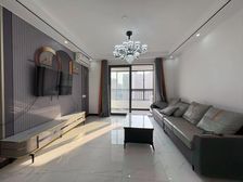 崧泽绿地 麦德龙旁 近地铁 地铁次新商品房 落地大窗 满五